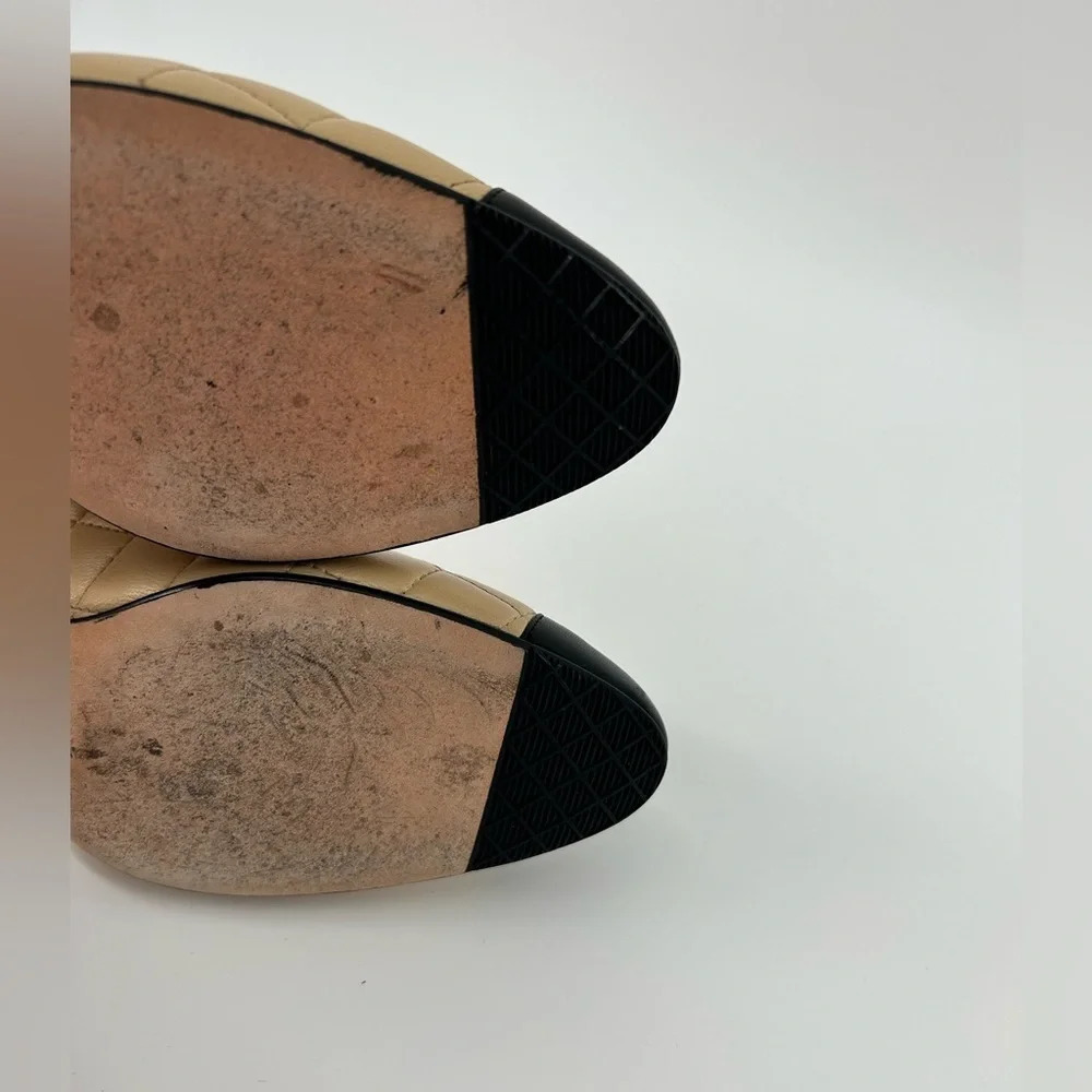 Chanel Beige Quilted Leather w Black Cap Toe Short Bootie Heels Size 38 07A - Picture 12 of 16